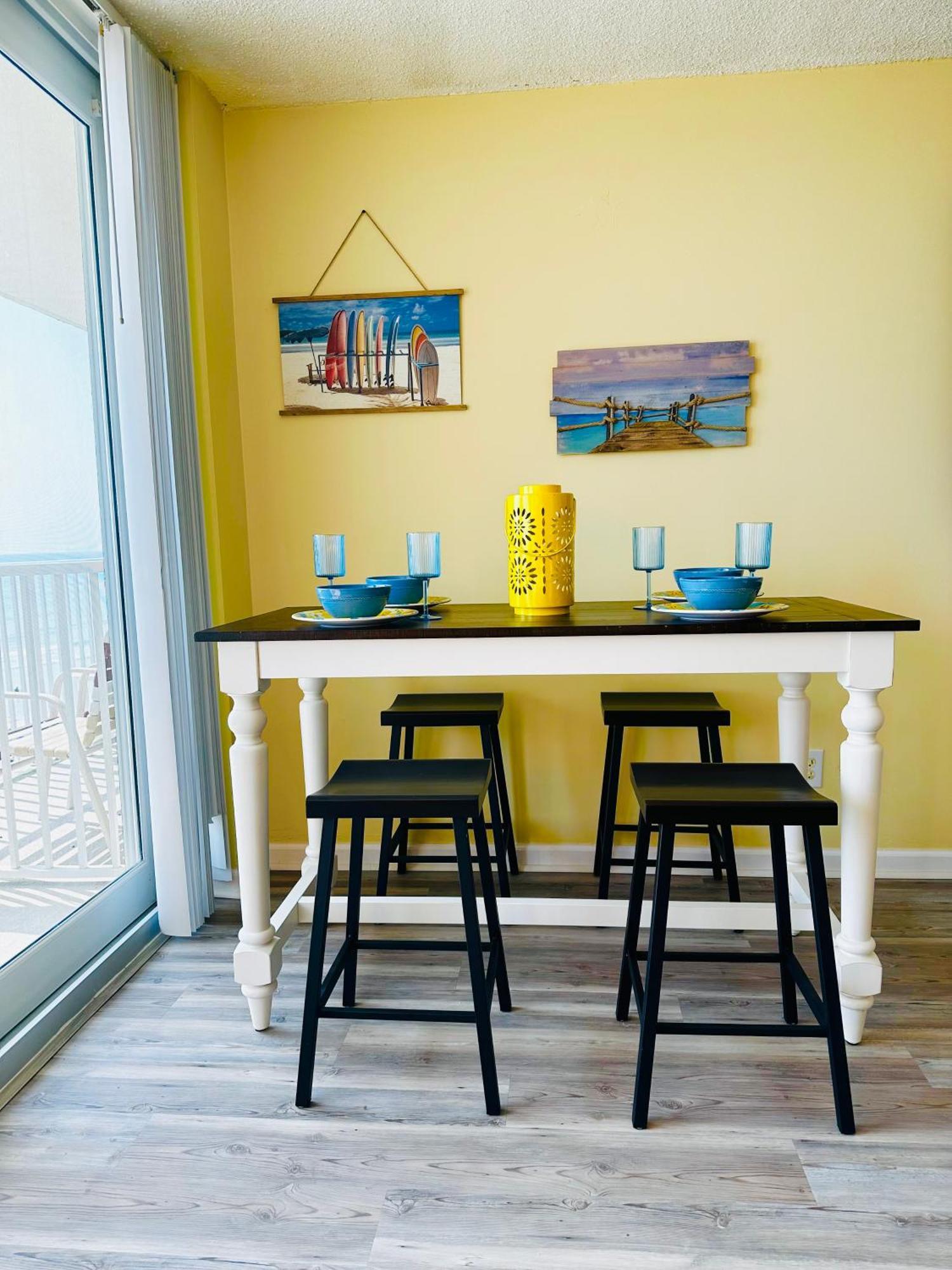 Aparthotel Oceanfront Oasis à Daytona Beach Extérieur photo